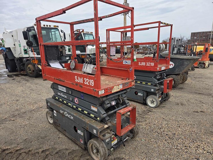 2017-skyjack-sjiii3219-image-4