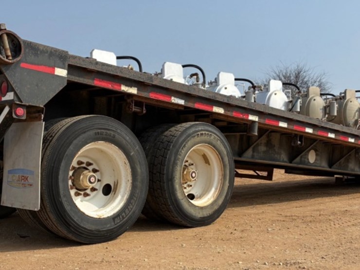 2011-clark-oil-field-float-image-3