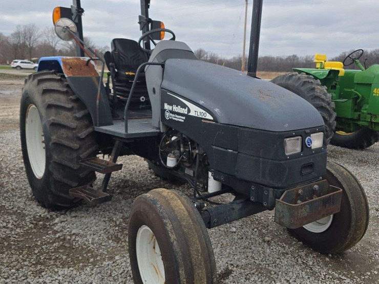 2003-ford-tractor-image-3