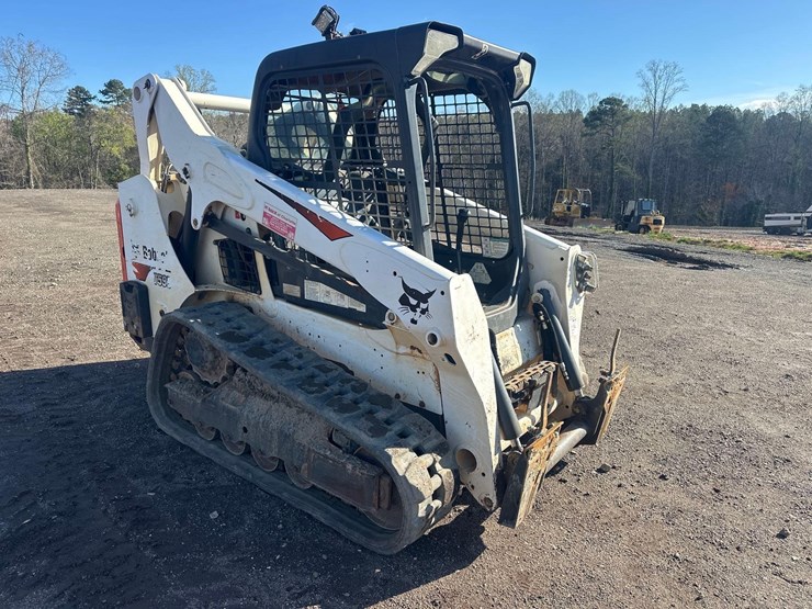 2019-bobcat-t595-image-7