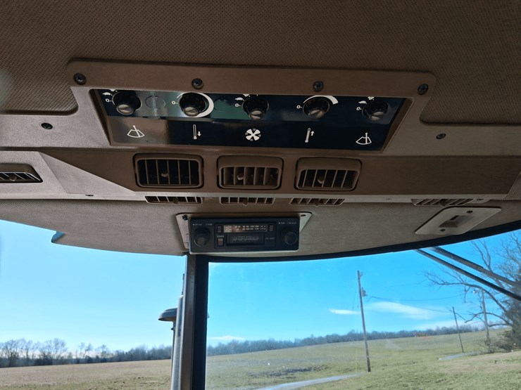 john-deere-4430-image-7