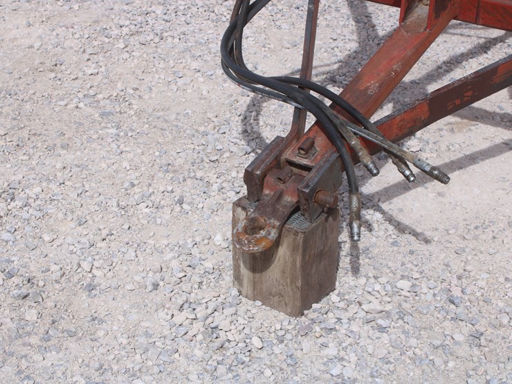 international-490-image-12