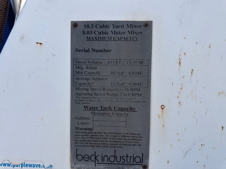 2005-mack-cv713-mixer-truck-image-10