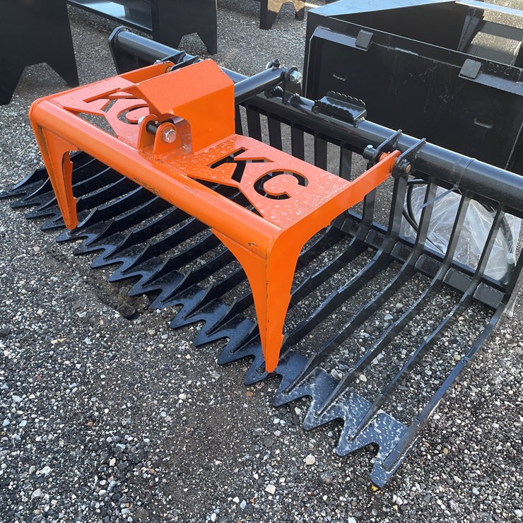 #3027 • 76" Skid Steer Skeleton Grapple