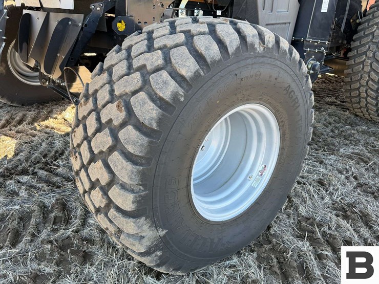 2025-case-ih-8260-image-47