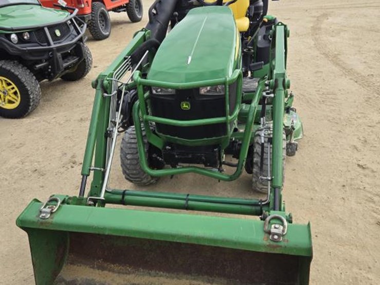 john-deere-1025r-image-23