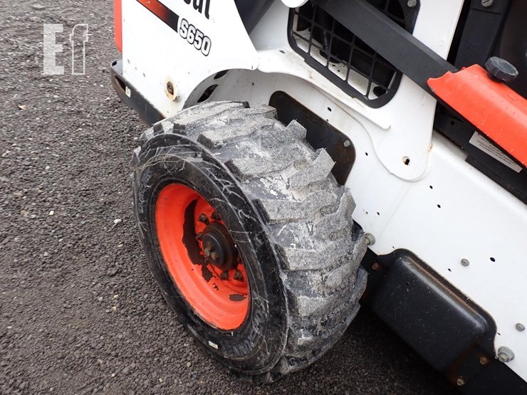 2016-bobcat-s650-image-7