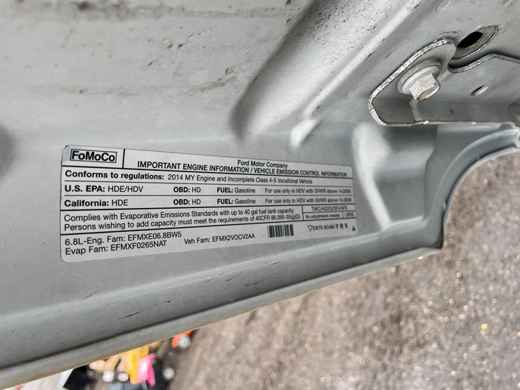 2014-ford-f550-xl-image-47