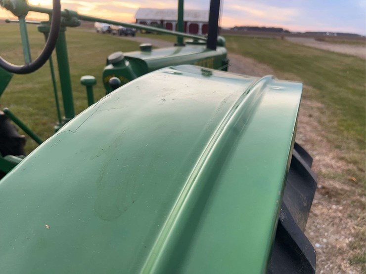 john-deere-model-b-image-33