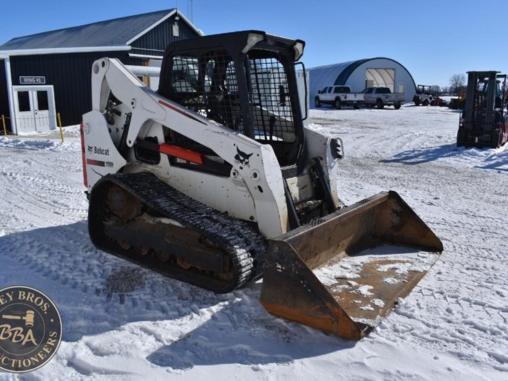 2016-bobcat-t650-image-18