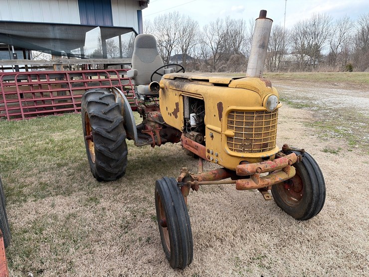 1956-j-i-case-311-image-3