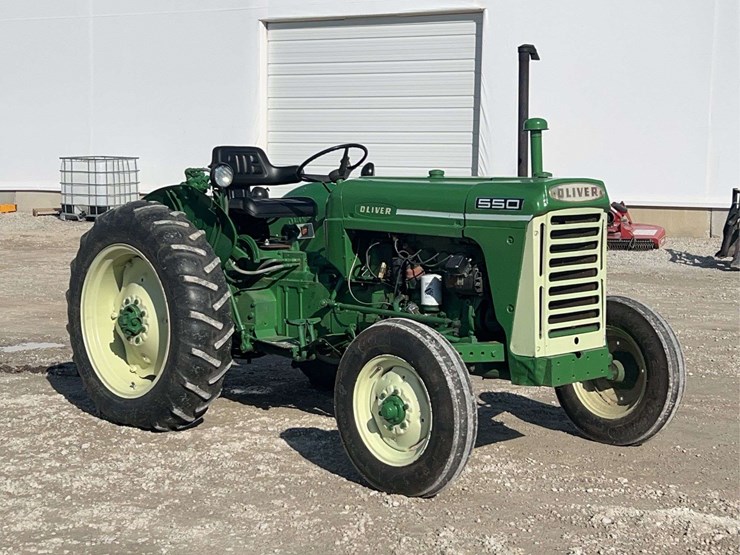 oliver-550-image-1
