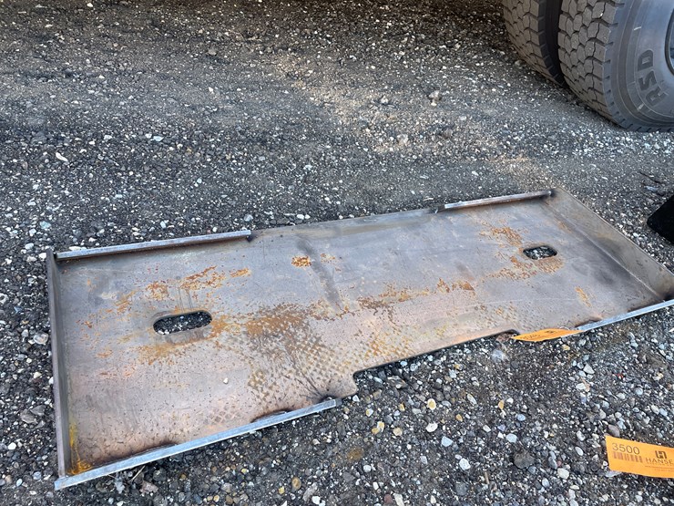 #3048-•-skid-steer-frame-image-4