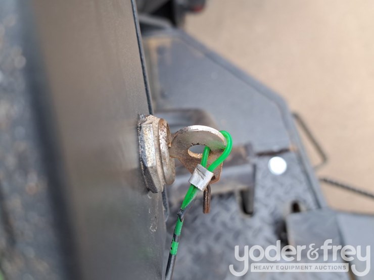 benford-6-ton-swivel-skip-dumper,-roll-bar-image-23