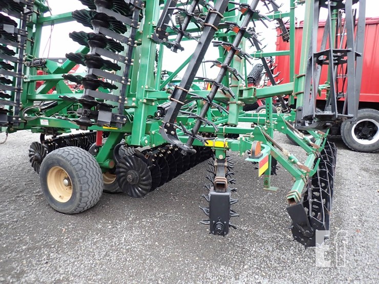 2015-great-plains-3000tm-image-15