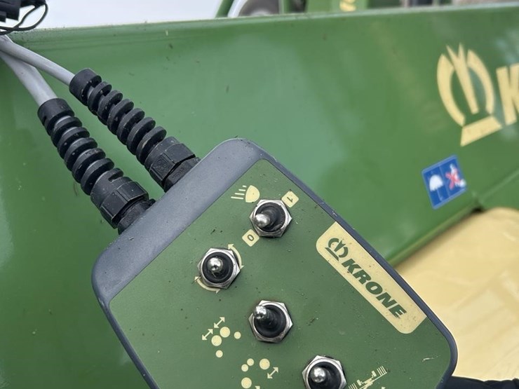 2023-krone-swadro-1250-image-47