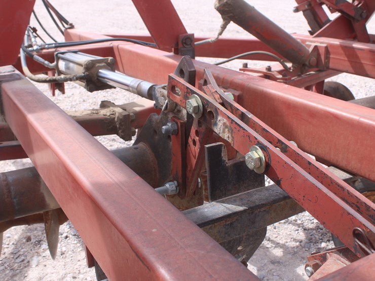 international-490-image-17