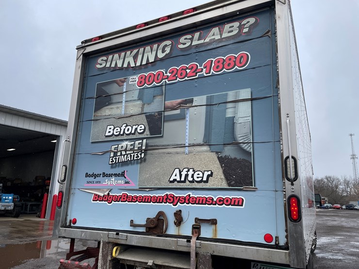 2014-ford-f550-xl-image-22