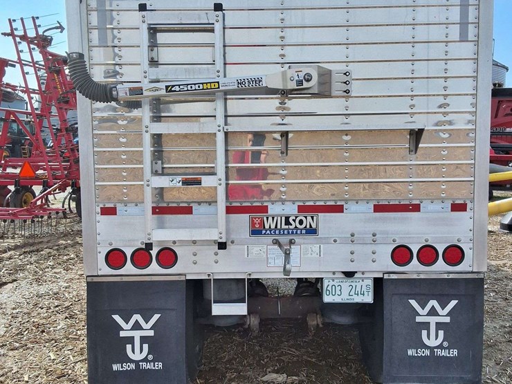 2017-wilson-hopper-bottom-image-25