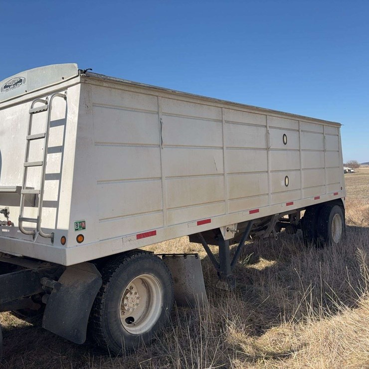 2001 Mauer Hopper Bottom, low miles on rear tires, spring ride, single hopper, 24ft, VIN- 1M9KG2414S152367, (If a bid is placed on either the Semi or Hopper Bottom with less than 2 minutes left, both items extend by 2 minutes. They sell separately and are separate lots!)