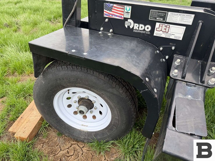 2023-mac-don-fd240-image-10