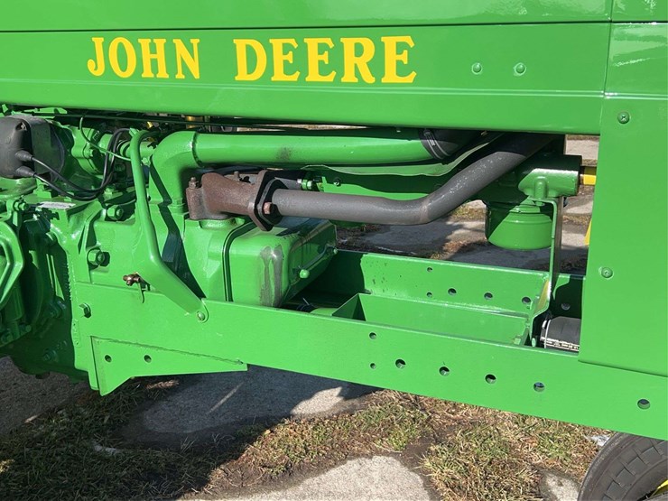 john-deere-model-b-image-21