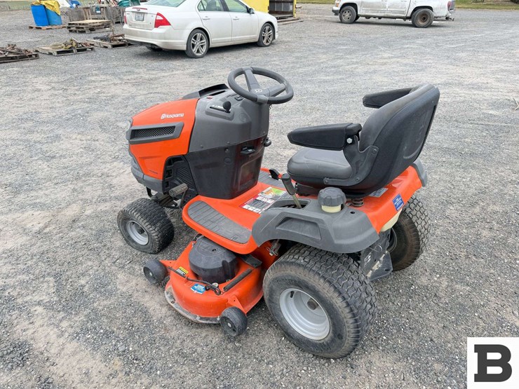husqvarna-yta24v48-lawn-mower-image-3