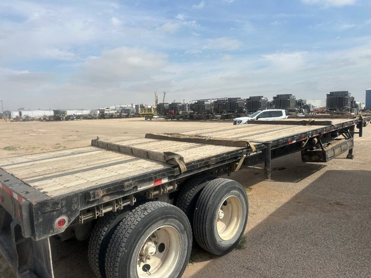 2009-great-dane-48-image-7