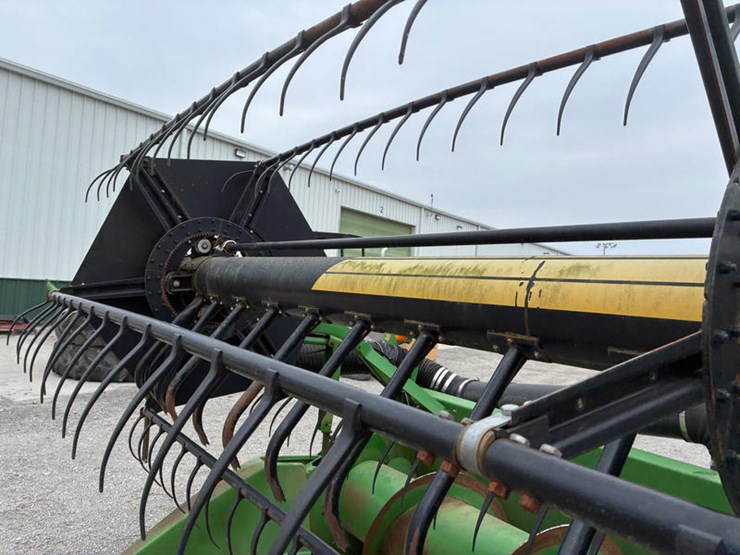 2012-john-deere-630f-image-7