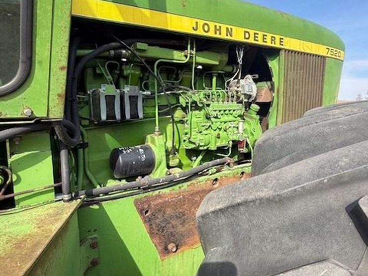 1974-john-deere-7520-image-6