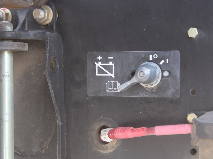 2015-mac-don-m155e4-image-74