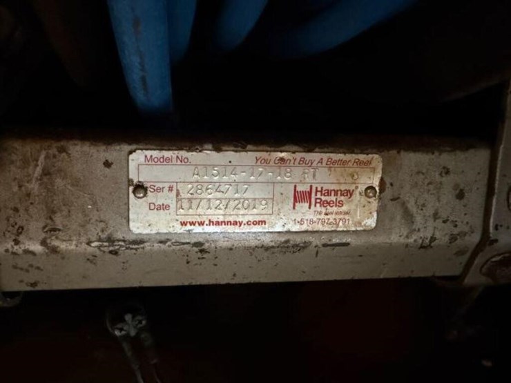 2017-peterbilt-567-image-49