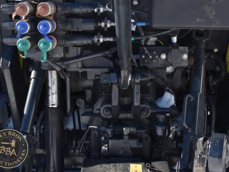 2023-new-holland-workmaster-120-image-14