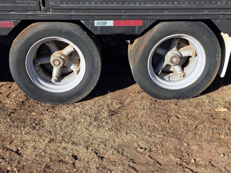 1994-shop-made-enclosed-tool-trailer-image-10