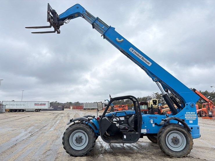 2016-genie-gth844-image-1