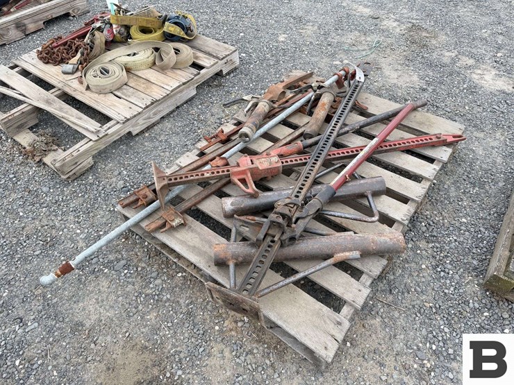hi-lift-jacks,-grease-guns,-post-pounders,-misc.-tools-image-3
