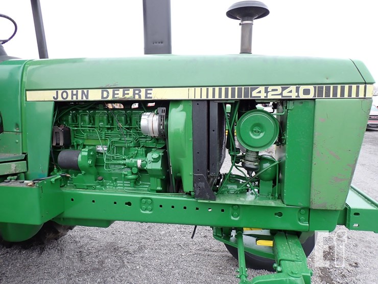 john-deere-4240-image-5