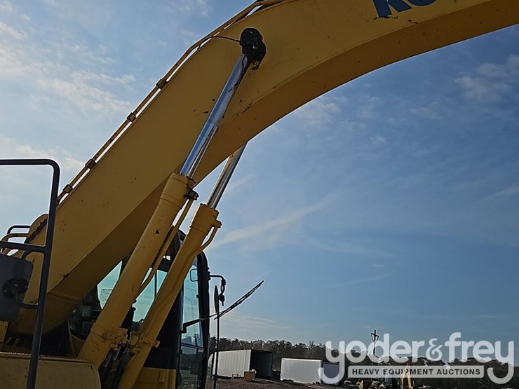 2016-komatsu-pc360-lc-11-image-13