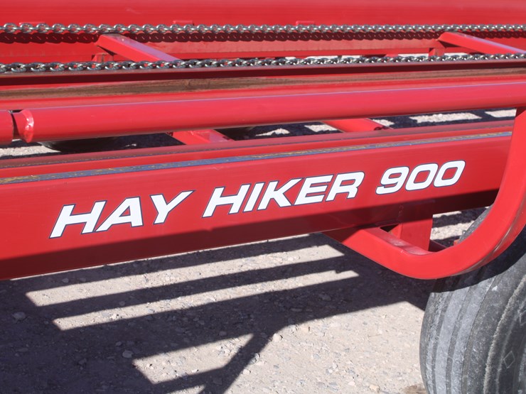 proag-hay-hiker-900-image-20