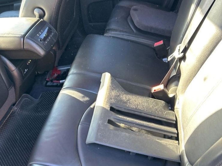 2012-gmc-acadia-slt-image-32