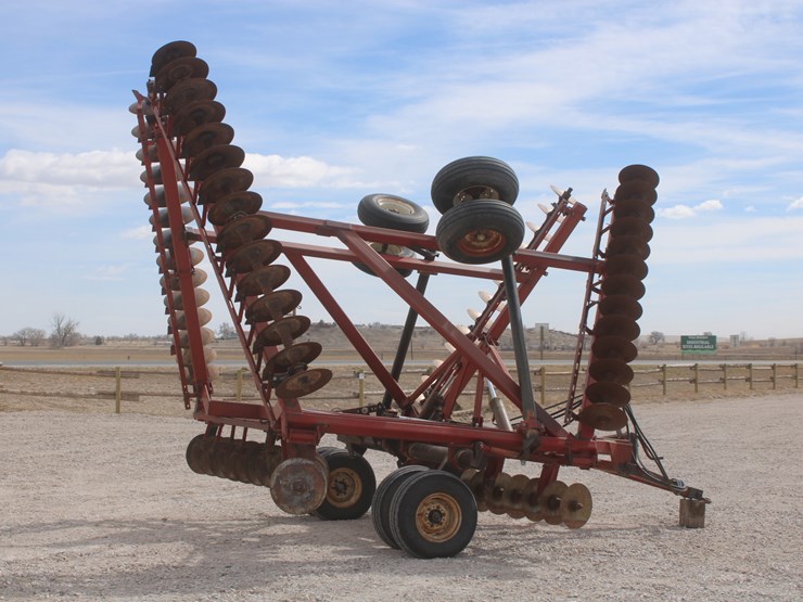 international-490-image-5