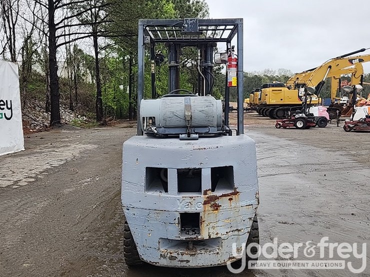 2007-yale-warehouse-forklift,-orops,-3-stage-mast,-lpg-image-18