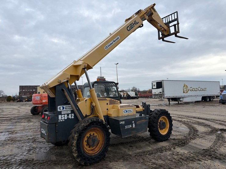 2016-gehl-rs8-42-image-6