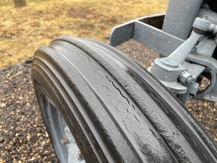 2019-ford-9n-image-10