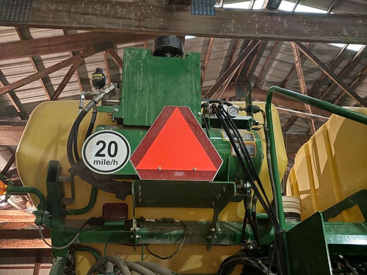 2021-john-deere-2630-image-25