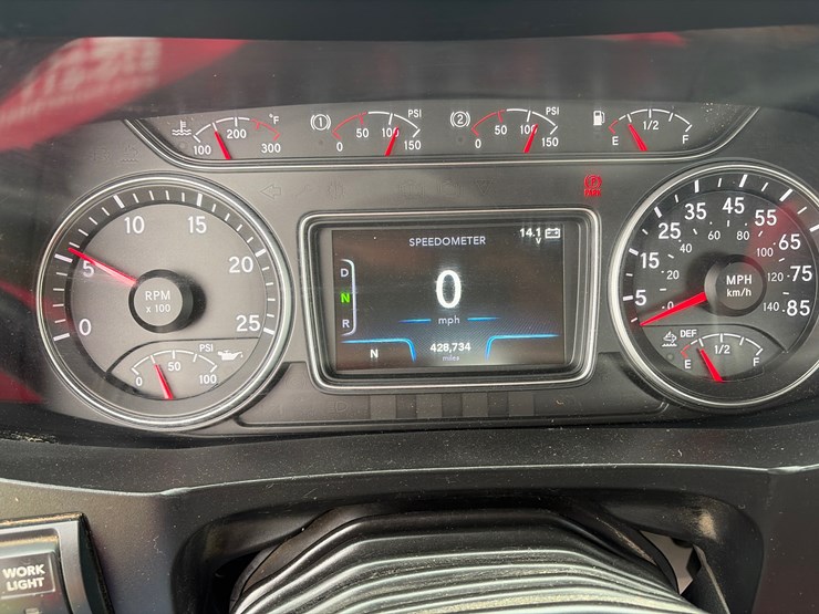 2018-international-lt-image-15