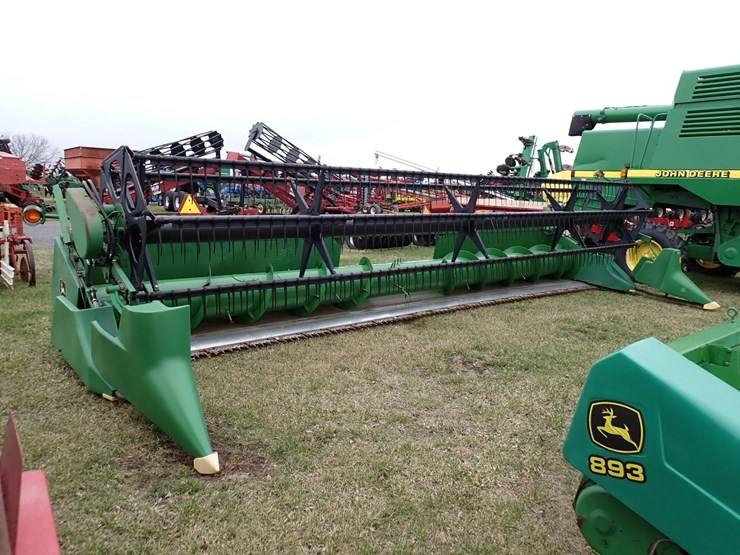 john-deere-925f-image-1