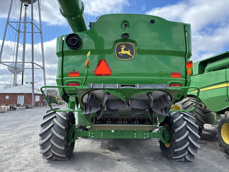 2023-john-deere-s780-image-4