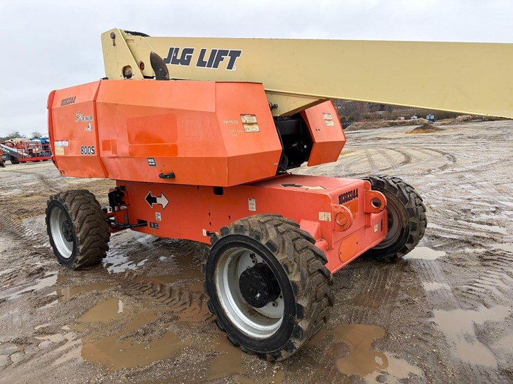 jlg-800s-image-5