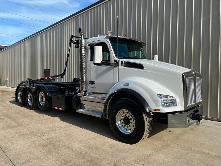 kenworth-t880-image-1